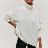 Oversized Turtleneck Sweater – Minimalist Warmth with a Dutch Touch